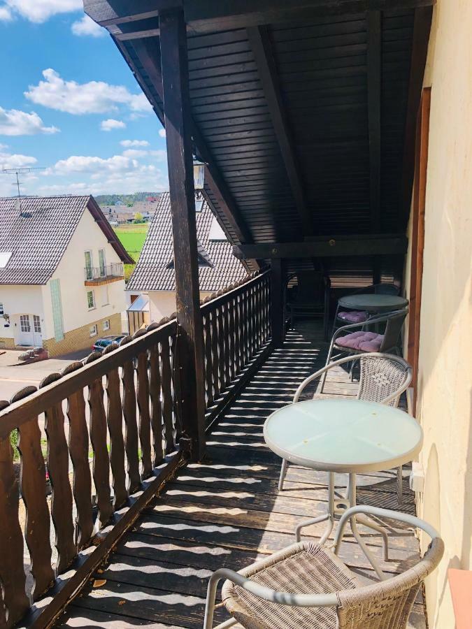 Ferienwohnung Lappano - Losheim Am See Bachem Exteriör bild